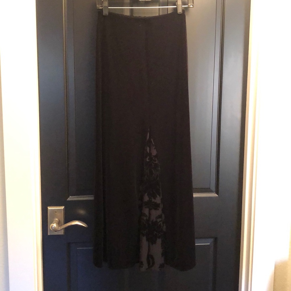 Hanky Panky Black velvet brocade back skirt S